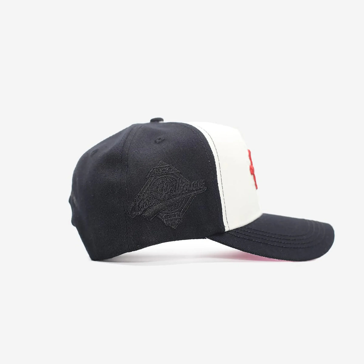 LOGO HAT - BLACK/WHITE