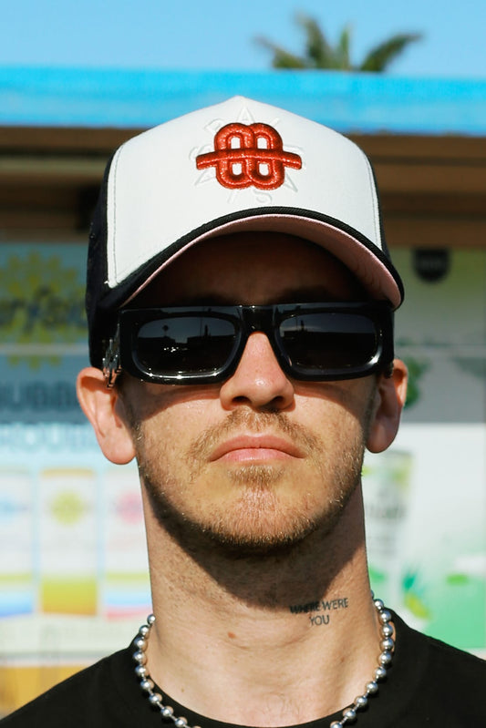 LOGO HAT - BLACK/WHITE